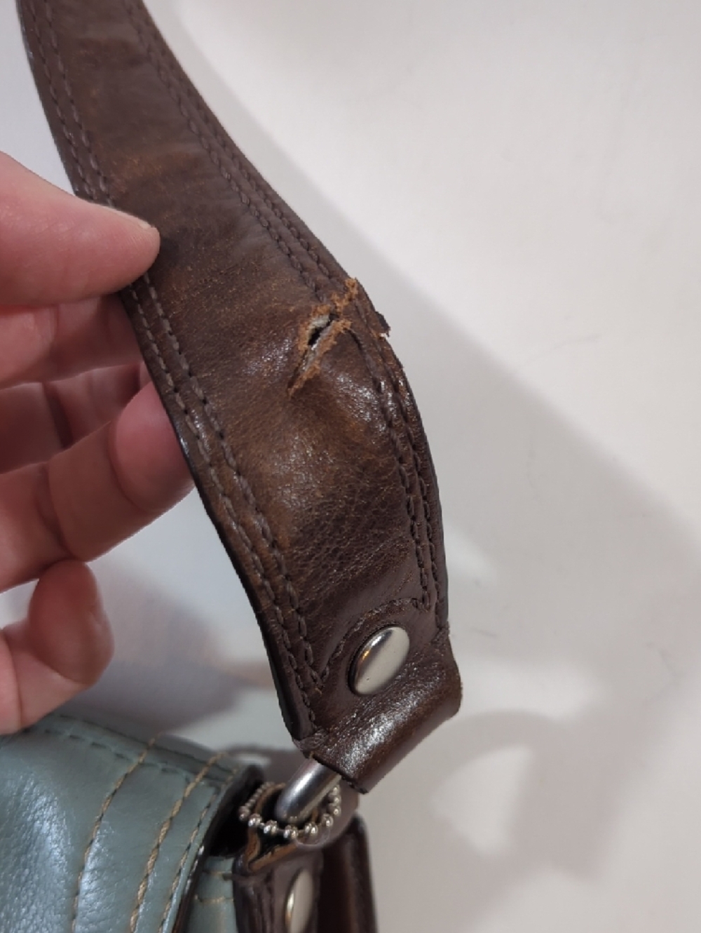 Coach F12336 Chelsea Collection 2010 Shoulder Bag Leather Light Blue Brown Strap - Picture 13 of 13